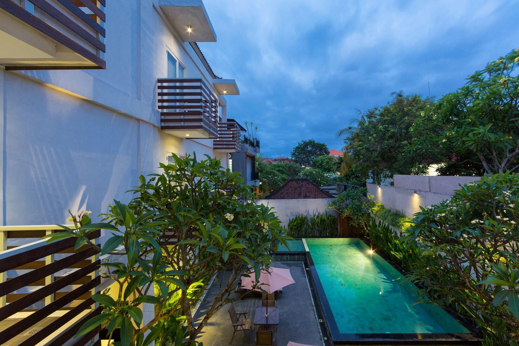 The Rinaya Canggu By Ecommerceloka Exteriér fotografie