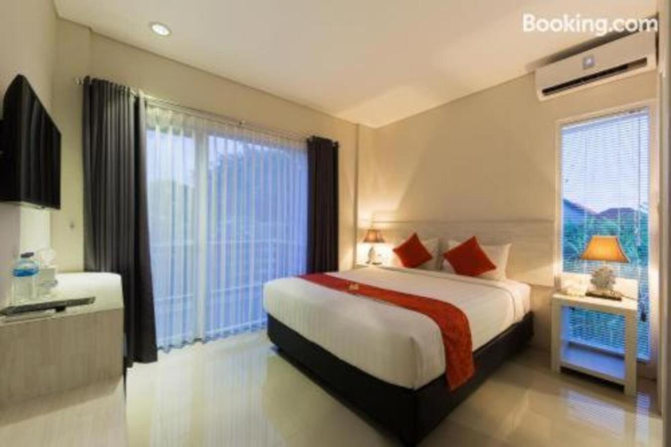 The Rinaya Canggu By Ecommerceloka Exteriér fotografie